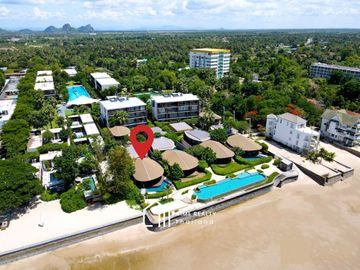 Luxury Beachfront Pool Villa @Chaam