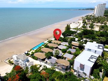Luxury Beachfront Pool Villa @Chaam