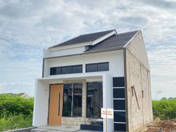 RUmah minimalis 10 menit ke yogya ciwastra derwati 1 juta sampai akad cicilan 2 jt an