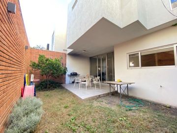 ¡Casa en Condominio Hacienda Juriquilla Santa Fe Disponible Ahora!