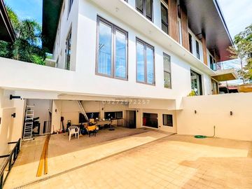 Brand New Modern House with Pool in Ayala Alabang Village for Sale 2025