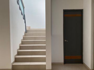 Casa en venta en Punta del Este a 2 cuadras de Walmart