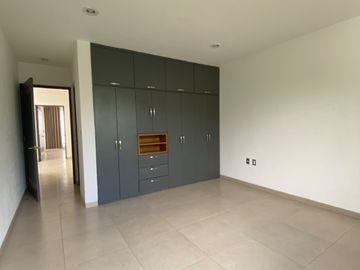 Casa en venta en Punta del Este a 2 cuadras de Walmart