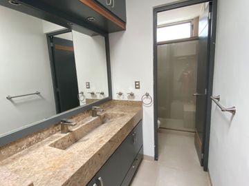 Casa en venta en Punta del Este a 2 cuadras de Walmart