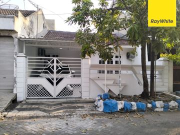 Rumah Dijalan Kutisari Indah Barat Tenggilis Mejoyo Surabaya
