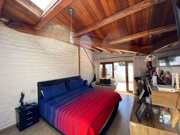 CASA DE VENTA EN CONJUNTO SECTOR SANGOLQUÍ