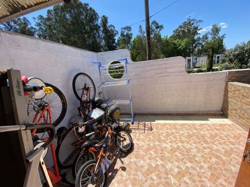 CASA DE VENTA EN CONJUNTO SECTOR SANGOLQUÍ