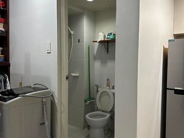 57.88 SQM RUSH RESALE Condo Unit Pine Crest Vista Residences