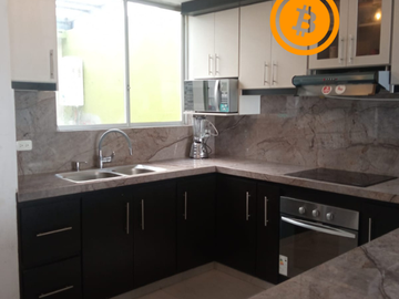 Acepto Bitcoin Venta Casa Sector Condado, Urb. Condado del Magisterio $89.900 Área: 135 m²