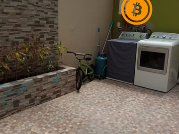Acepto Bitcoin Venta Casa Sector Condado, Urb. Condado del Magisterio $89.900 Área: 135 m²