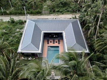 Villa for sale in Alfonsos, Cavite