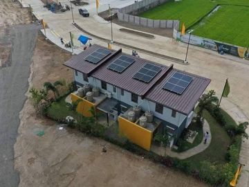 2-bedroom Townhouse with Parking House and Lot for sale in Naic Cavite