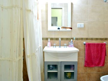 Castelar Norte - Venta - Chalet 3 Ambientes Impecable