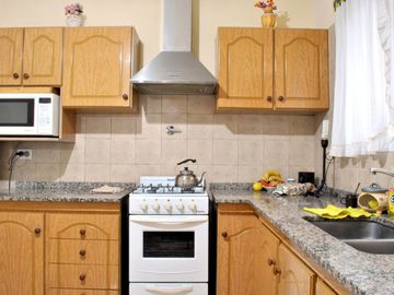 Castelar Norte - Venta - Chalet 3 Ambientes Impecable