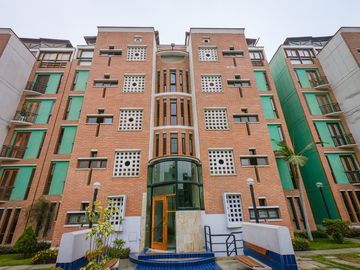 OCASION: Venta de amplio y hermoso departamento en la mejor zona de Surco