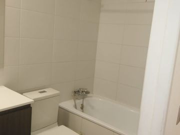 Venta Depto. 2 Dorm, 1 baño, Bodega y Estacionamiento La Florida $81.000.000