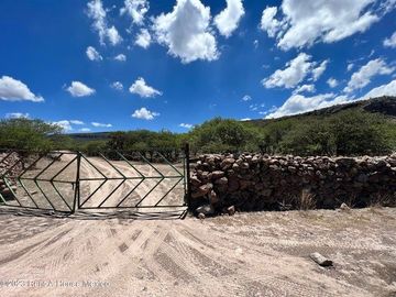 Rancho en venta entre San Miguel y Querétaro