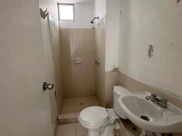 LINDO DEPARTAMENTO EN VENTA 1ER PISO-  URB.LOS PARQUES DE PIURA - PIURA