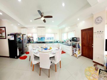 House & Lot for Sale or Rent at The Heritage Park by Maria Luisa Estate Park!