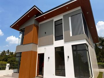 Brand New House and Lot for sale in Tagaytay