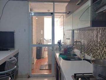 CASA EN VENTA EN LOMA ALTA MUY CERCA DE SIERRA LEONA Y AV SALVADOR NAVA, MONTES CARPATOS