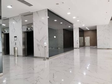 High Street South Corporate Plaza - Office For Rent For Lease