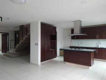 CASA EN VENTA  EN MORELIA MICHOACÀN MÈXICO