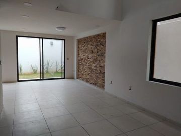 CASA EN VENTA  EN MORELIA MICHOACÀN MÈXICO