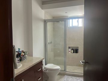 DEPARTAMENTO EN VENTA  EN INTERLOMAS