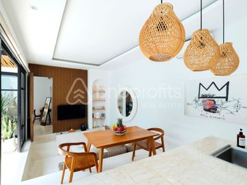 Stunning Tropical 1 Bedroom Pererenan Villa for Sale Leasehold