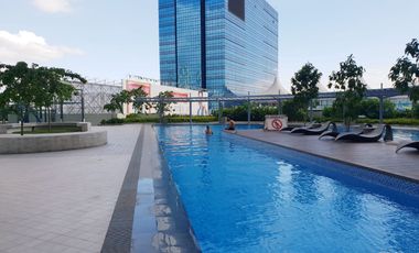 METRO MANILA High End Condo Modern Minimialist Condo near Hotel Mall Resturants and Airport Hospital School Office  HIGH END BUT AFFORDABLE CONDO IN S