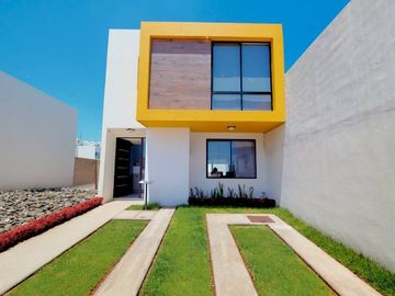 Casa en Privada en Villa de Pozos a 3 minutos de CARR 57