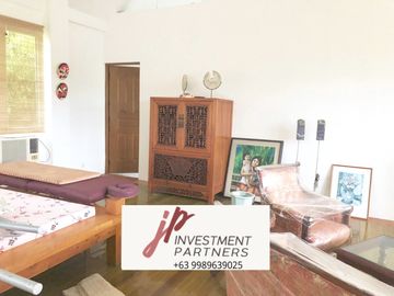 Sprawling Luxurious 5 Bedroom Vacation Home House and Lot for Sale Las Haciendas Laurel Batangas
