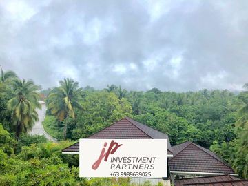 Sprawling Luxurious 5 Bedroom Vacation Home House and Lot for Sale Las Haciendas Laurel Batangas