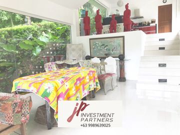 Sprawling Luxurious 5 Bedroom Vacation Home House and Lot for Sale Las Haciendas Laurel Batangas