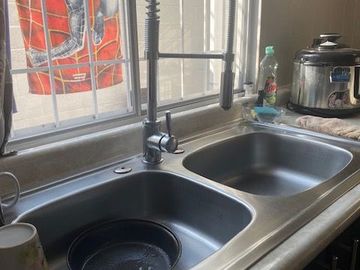 HERMOSA CASA RESINDECIAL DEL LAGO, AIRE ACONDICIONADO, MUROS ANTI RUIDO