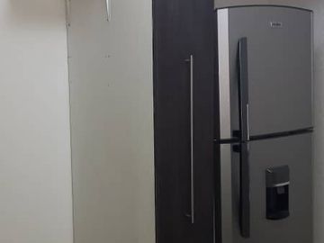 HERMOSA CASA RESINDECIAL DEL LAGO, AIRE ACONDICIONADO, MUROS ANTI RUIDO