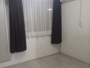 HERMOSA CASA RESINDECIAL DEL LAGO, AIRE ACONDICIONADO, MUROS ANTI RUIDO
