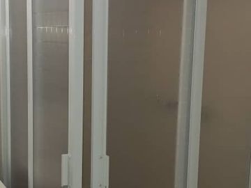 HERMOSA CASA RESINDECIAL DEL LAGO, AIRE ACONDICIONADO, MUROS ANTI RUIDO