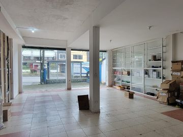 PROPIEDAD COMERCIAL PUYO