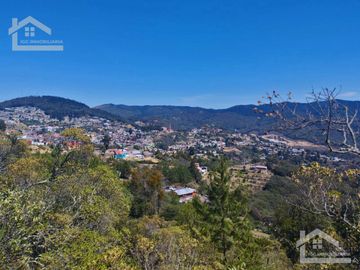 VENTA DE HERMOSO TERRENO EN BARRIO 