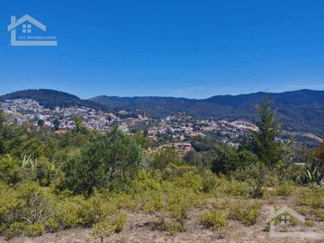 VENTA DE HERMOSO TERRENO EN BARRIO 