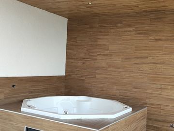 Venta de casa estilo contemporaneo en Aiyana, fraccionamiento Santa Fe en Xochitepec, Mor.