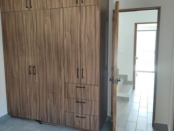 Venta de casa estilo contemporaneo en Aiyana, fraccionamiento Santa Fe en Xochitepec, Mor.
