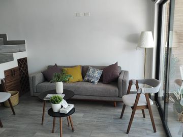 Venta de casa estilo contemporaneo en Aiyana, fraccionamiento Santa Fe en Xochitepec, Mor.