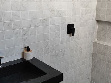 Venta de casa estilo contemporaneo en Aiyana, fraccionamiento Santa Fe en Xochitepec, Mor.