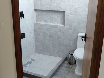 Venta de casa estilo contemporaneo en Aiyana, fraccionamiento Santa Fe en Xochitepec, Mor.