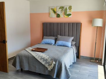 Venta de casa estilo contemporaneo en Aiyana, fraccionamiento Santa Fe en Xochitepec, Mor.