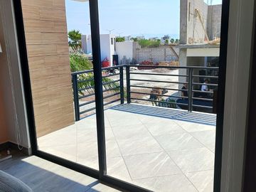 Venta de casa estilo contemporaneo en Aiyana, fraccionamiento Santa Fe en Xochitepec, Mor.