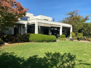 VENTA CASA CONDOMINIO LOS BOSQUES